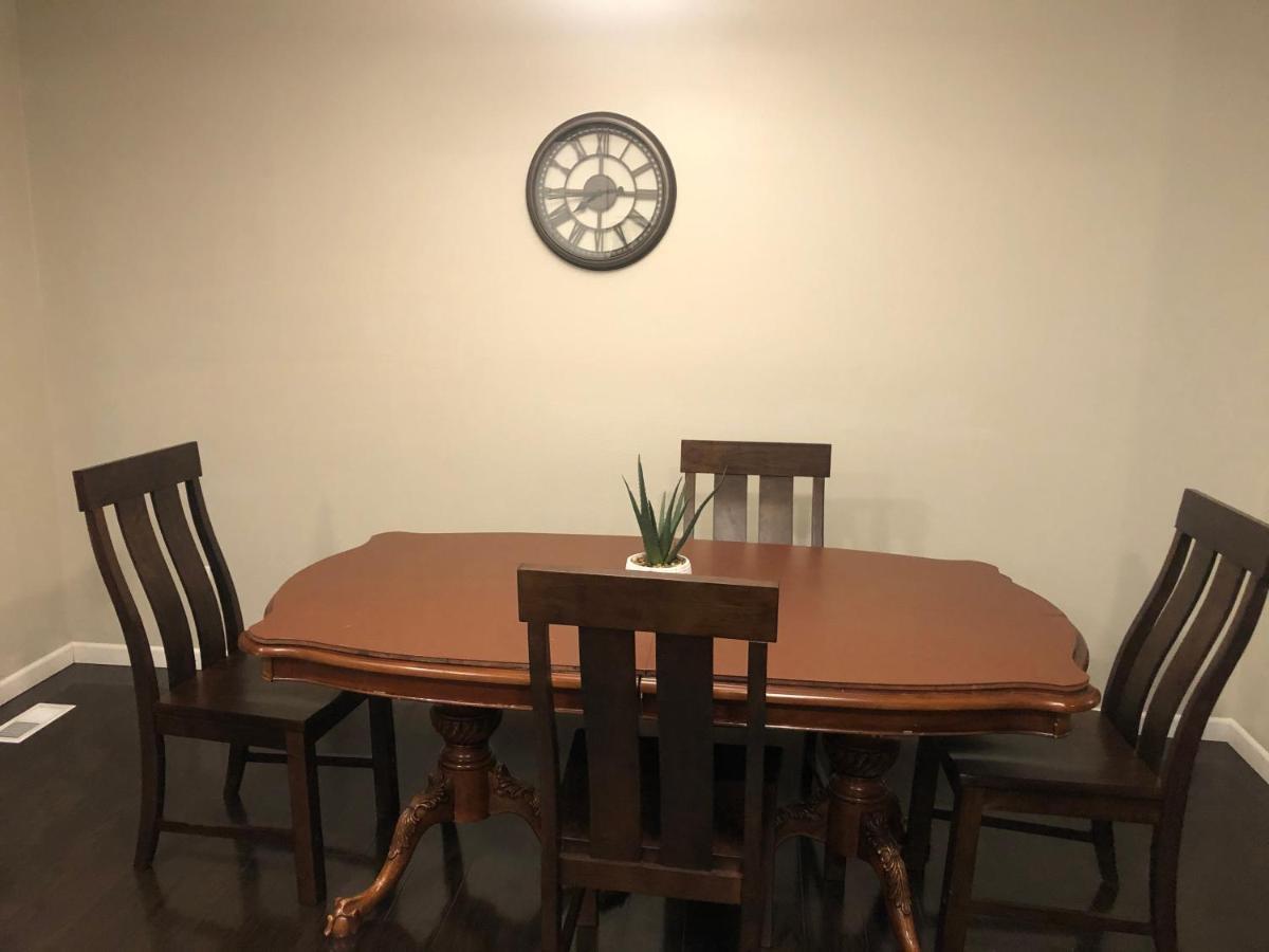 Milehi Vacation Home Pet Friendly Aurora Exterior foto